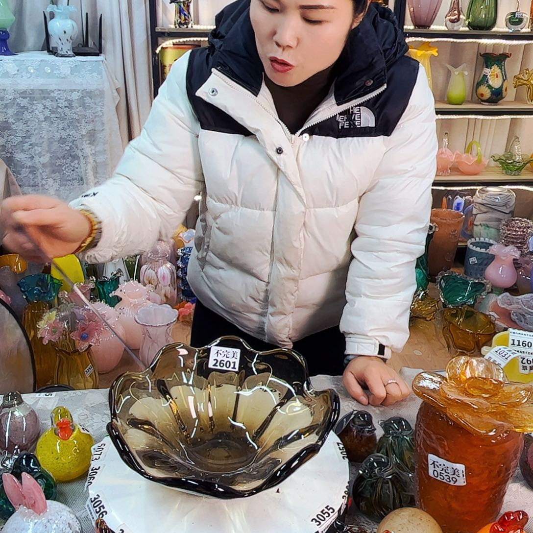 2601家悦美居琉璃摆件不完美