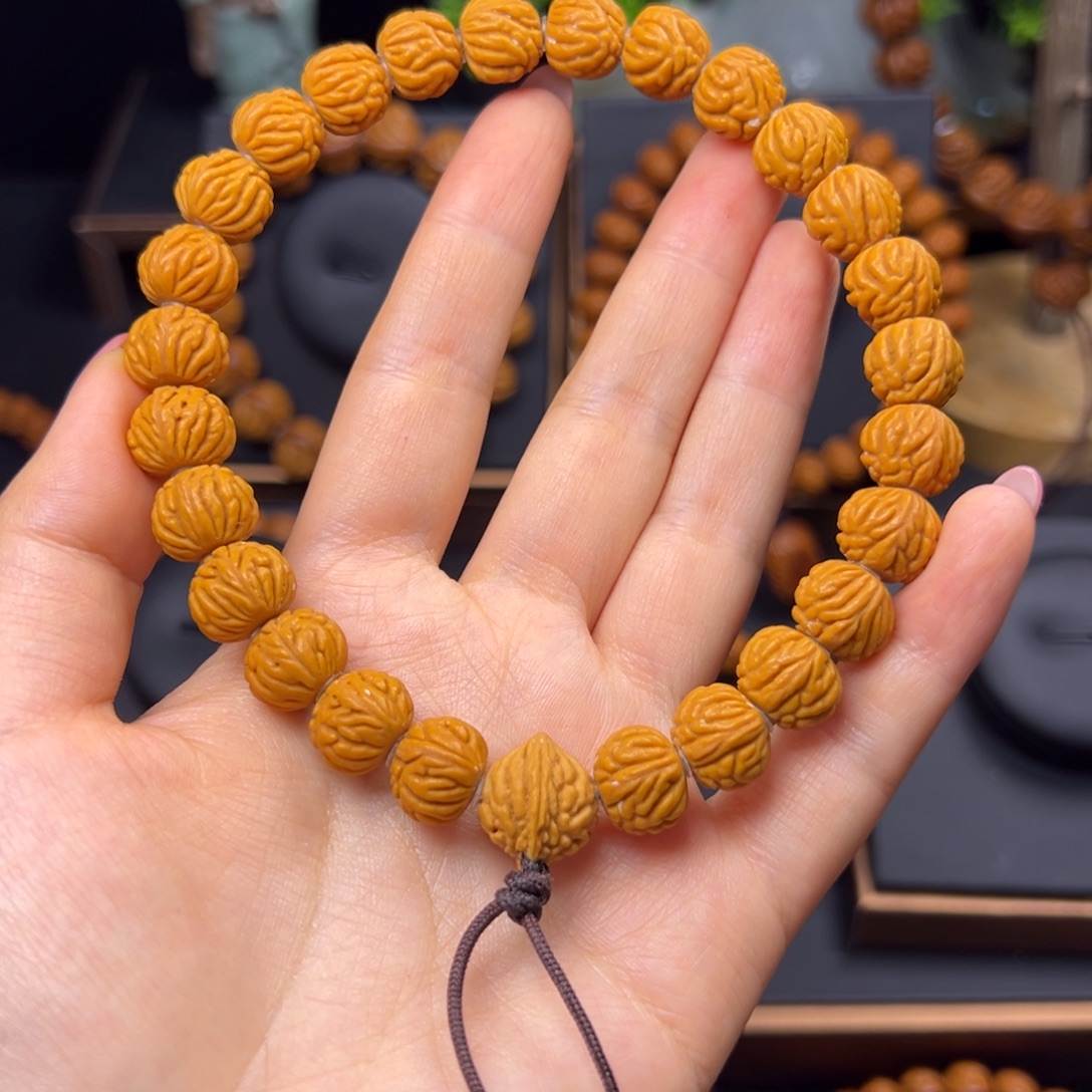 手串桃核小金豆12手持
