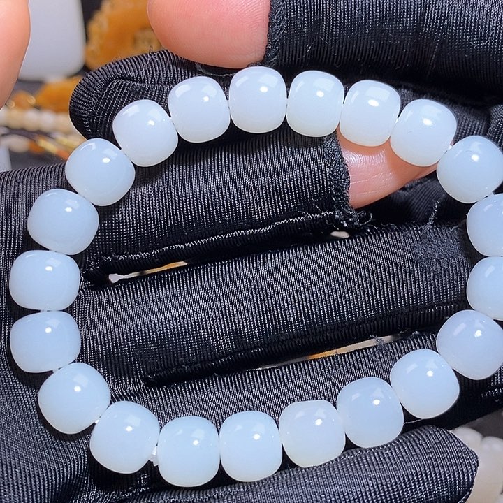 和田玉套链未镶嵌