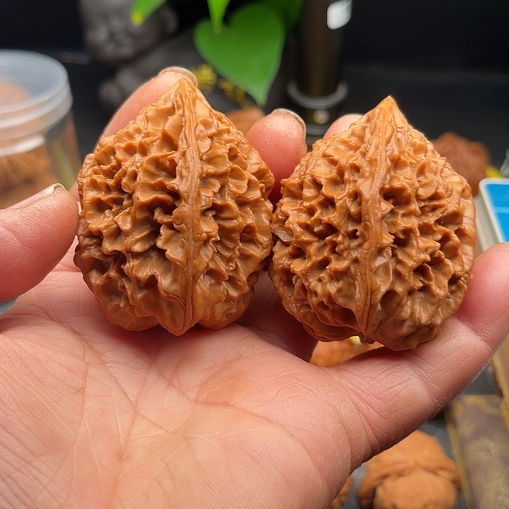 桃核把件招财鼠边42肚45高56