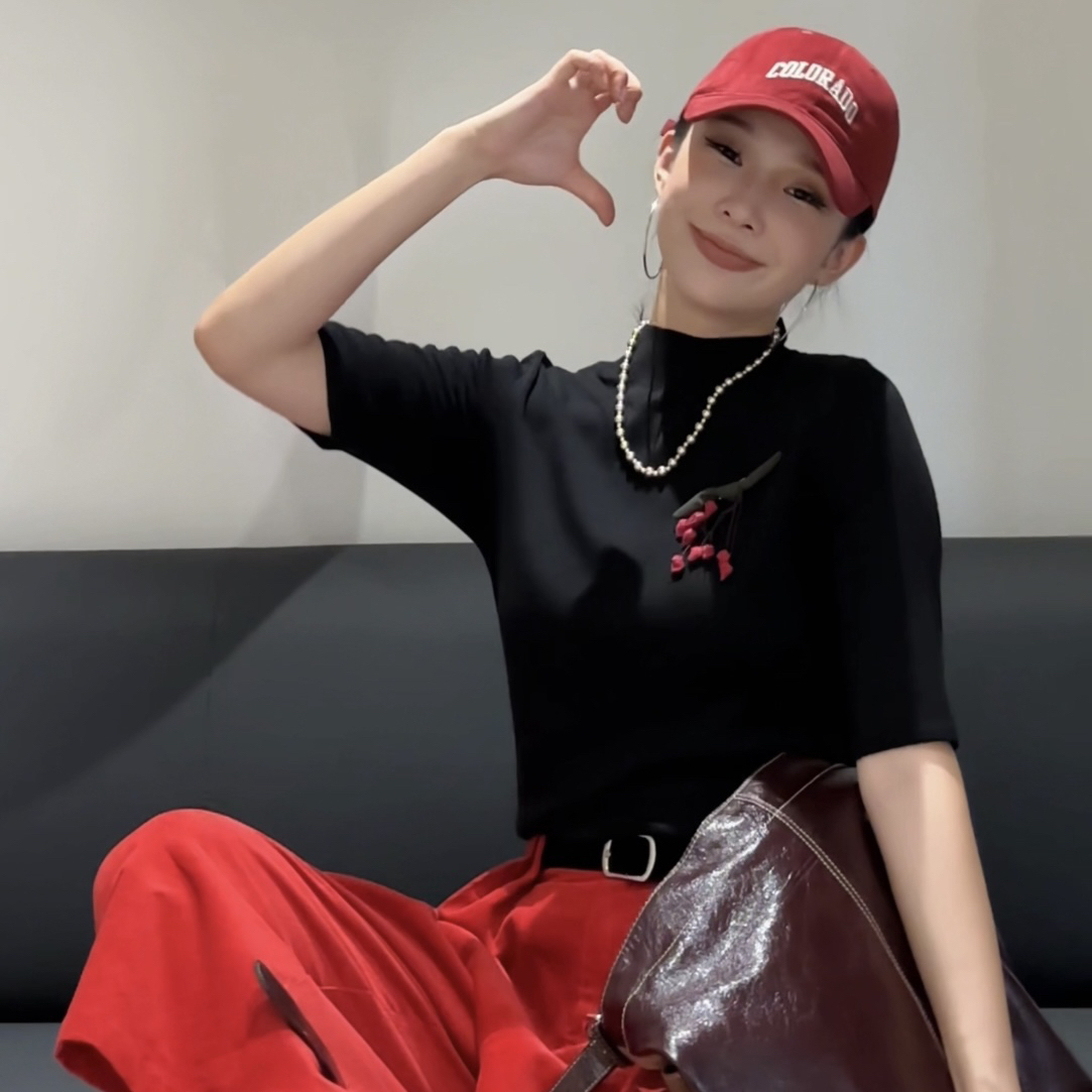 立领打底衫INS风时尚中袖黑色修身气质