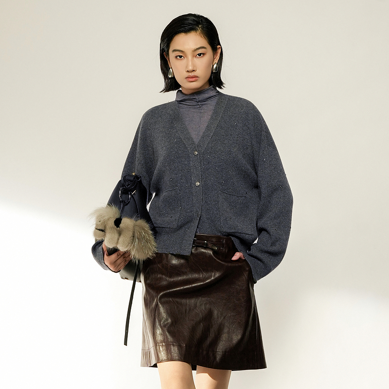 女士开衫毛衣/针织衫XL411038A482