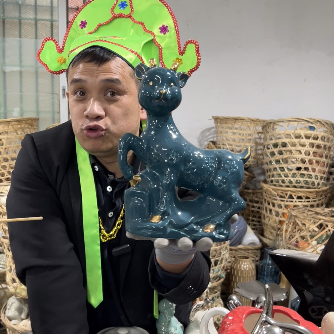 摆件97 号高中低温陶瓷工艺瓶（部分微瑕）