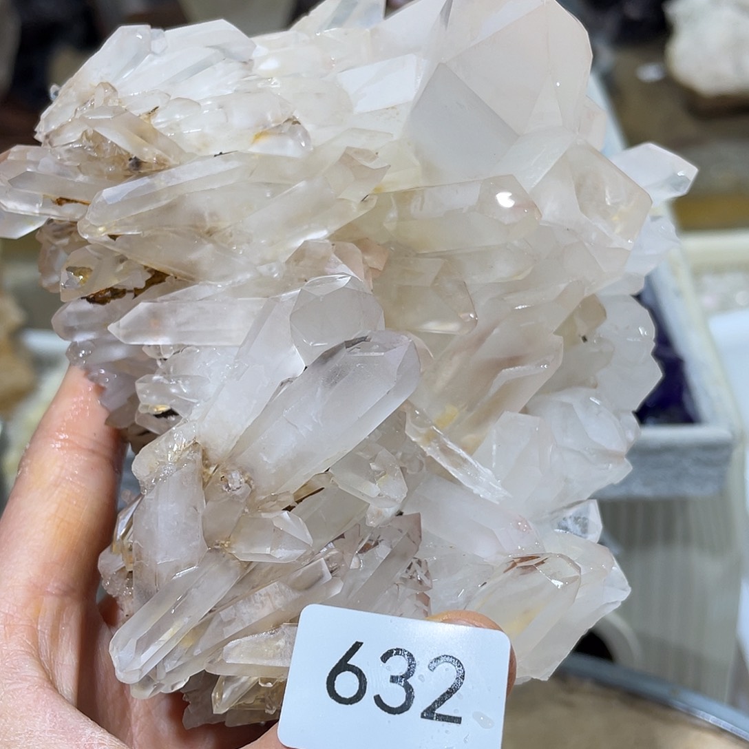 水晶摆件…..未镶嵌