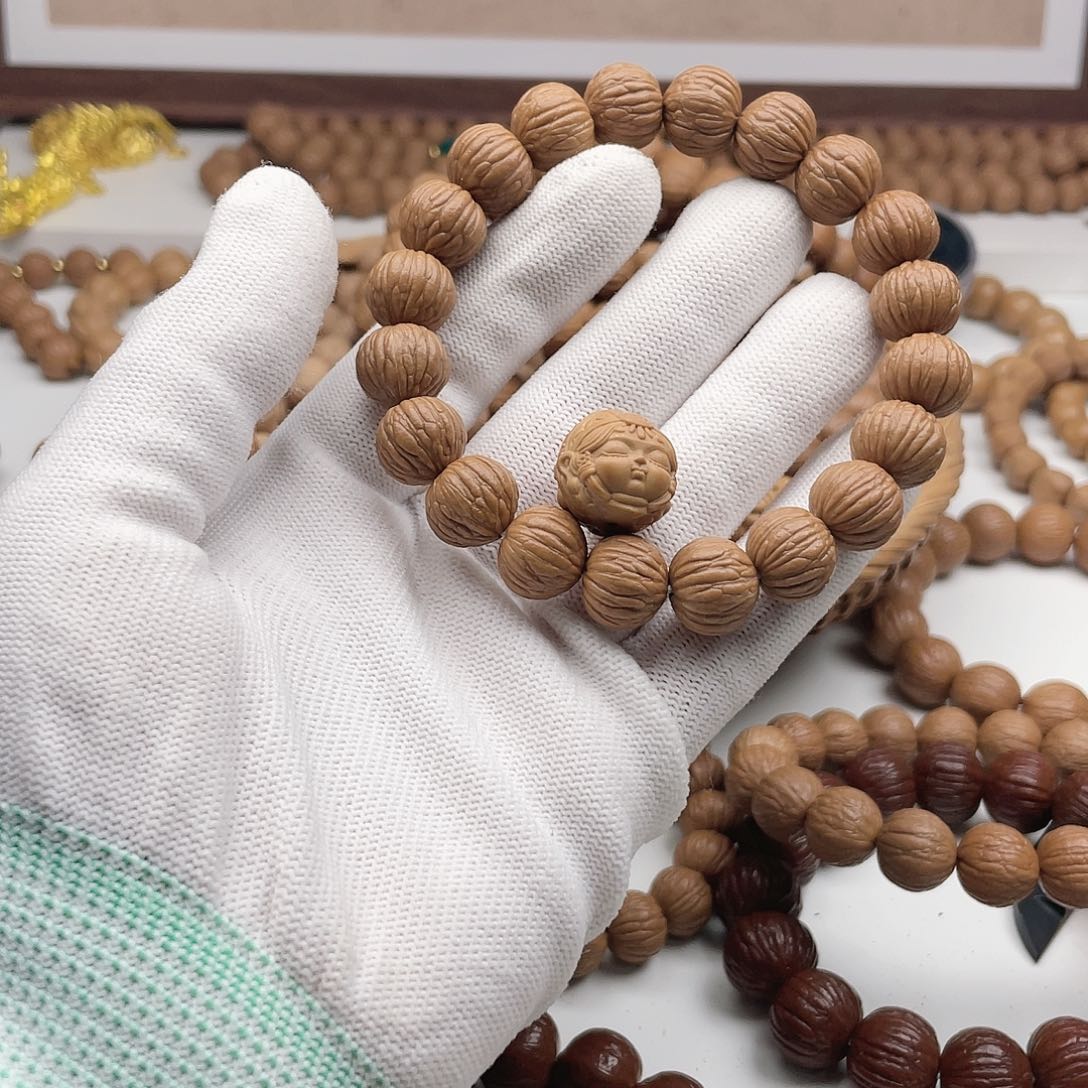 猴头核桃吊坠向****猴头