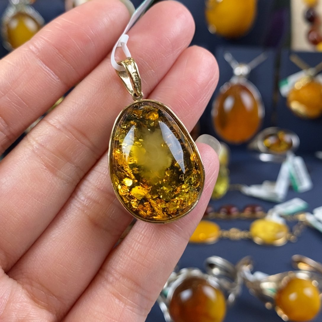 琥珀颈饰9K金镶嵌复古