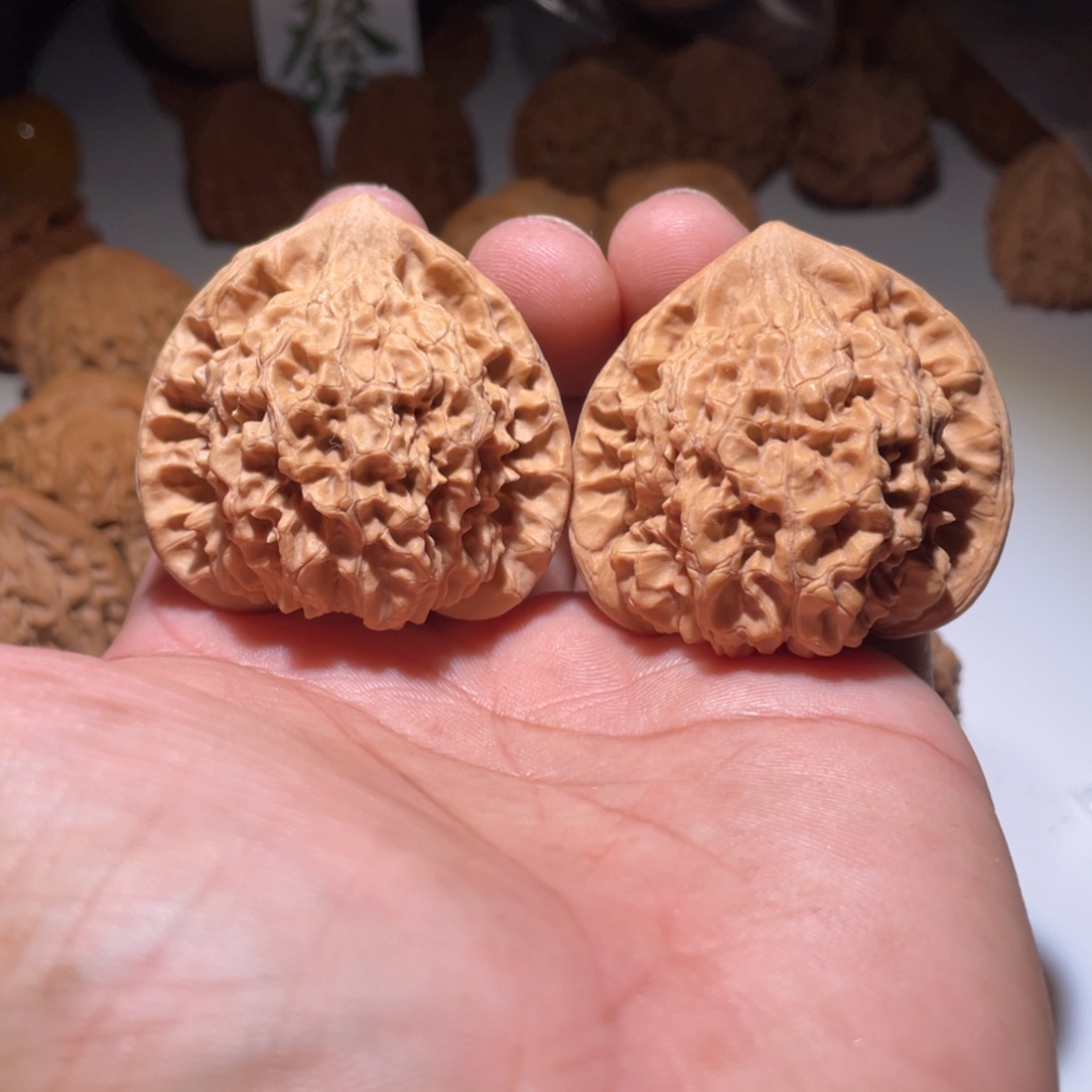 文玩核桃吊坠官帽