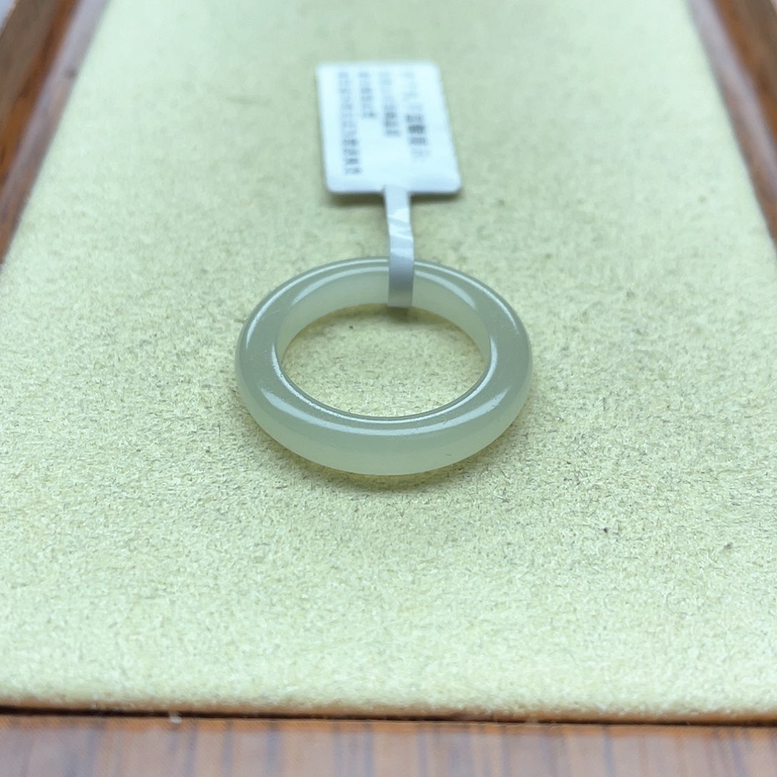 未镶嵌戒指和田玉108冰白窄条13号