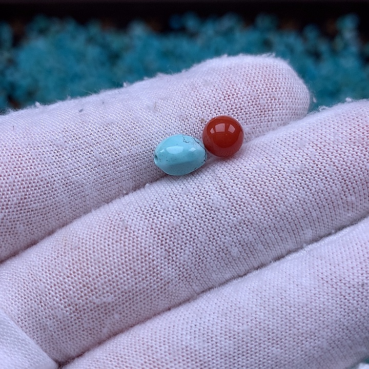 南红玛瑙未镶嵌珠宝奇石