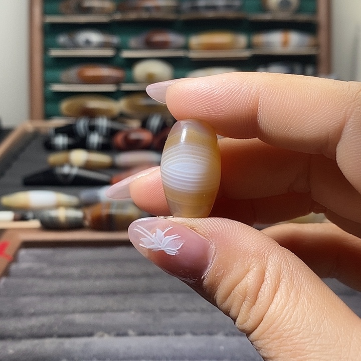 玛瑙/玉髓未镶嵌吊坠(不含链)