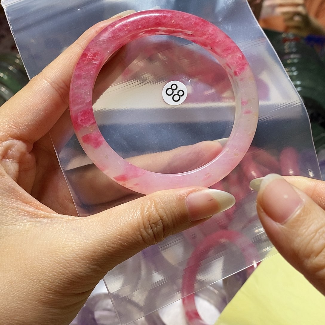 F****手镯未镶嵌水晶手镯56.4