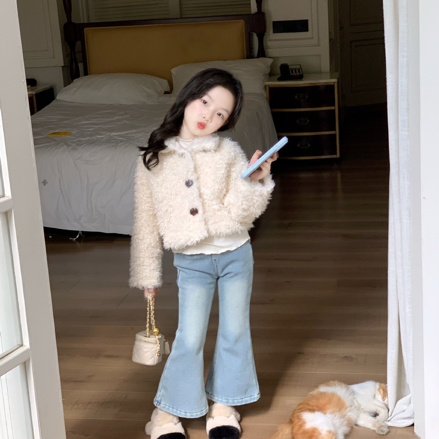 冬款女童毛毛外套儿童加绒加厚保暖立领毛毛衣童装女童内搭喇叭裤