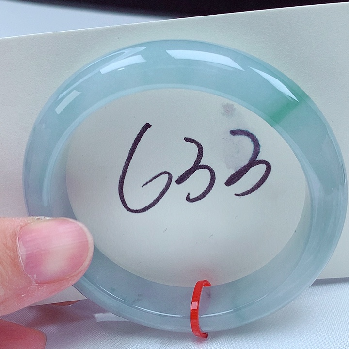 翡翠未镶嵌手镯翡翠