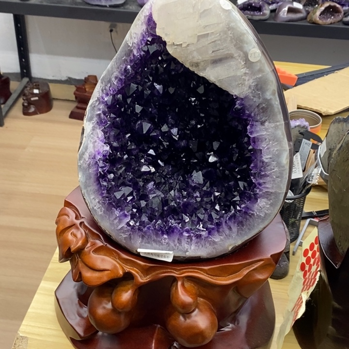 未镶嵌紫晶大型摆件（非配饰）
