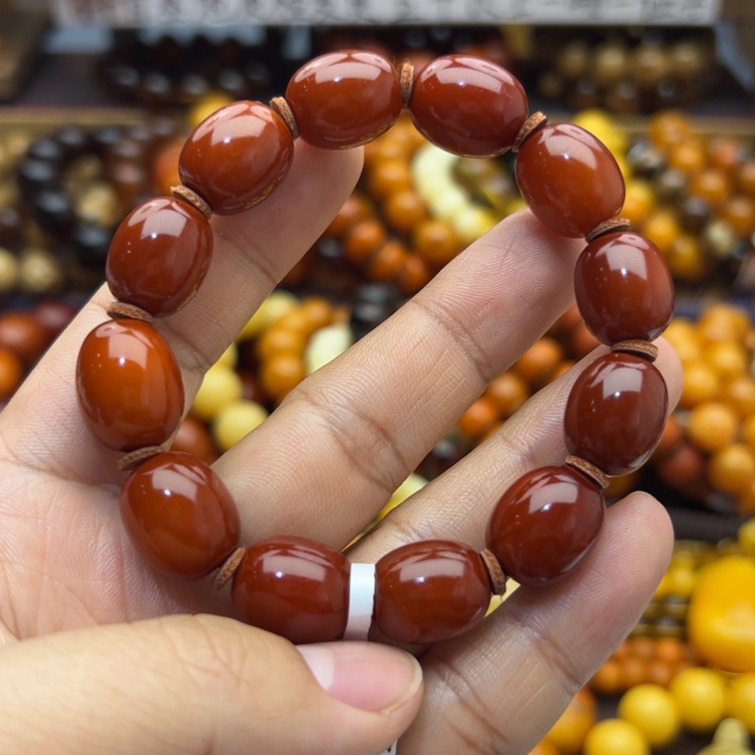 琥珀珠宝奇石未镶嵌