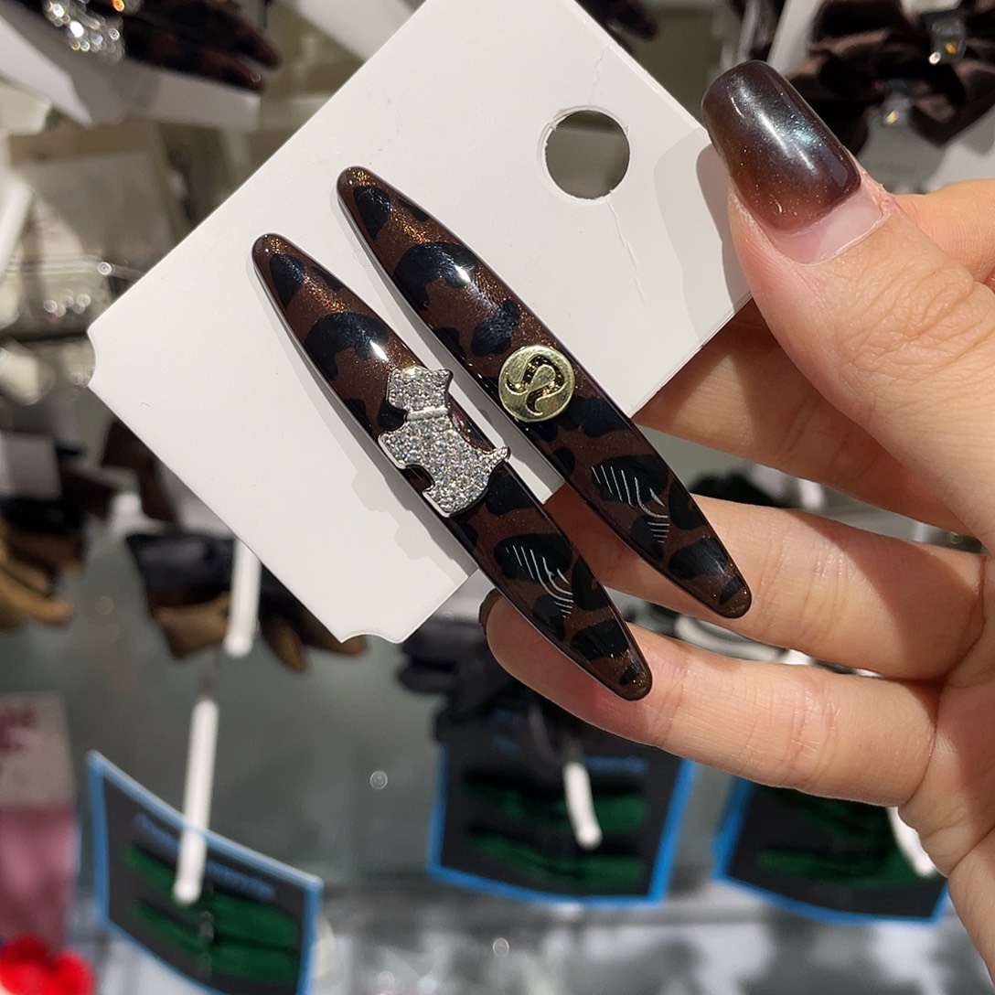 布艺非金属豹纹狗lulu鸭架