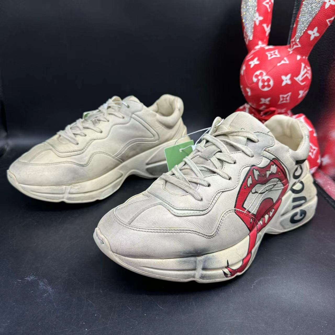 95新 GUCCI/古驰 【AO特惠】40.5欧码 米白脏脏红唇厚底老爹鞋ao176