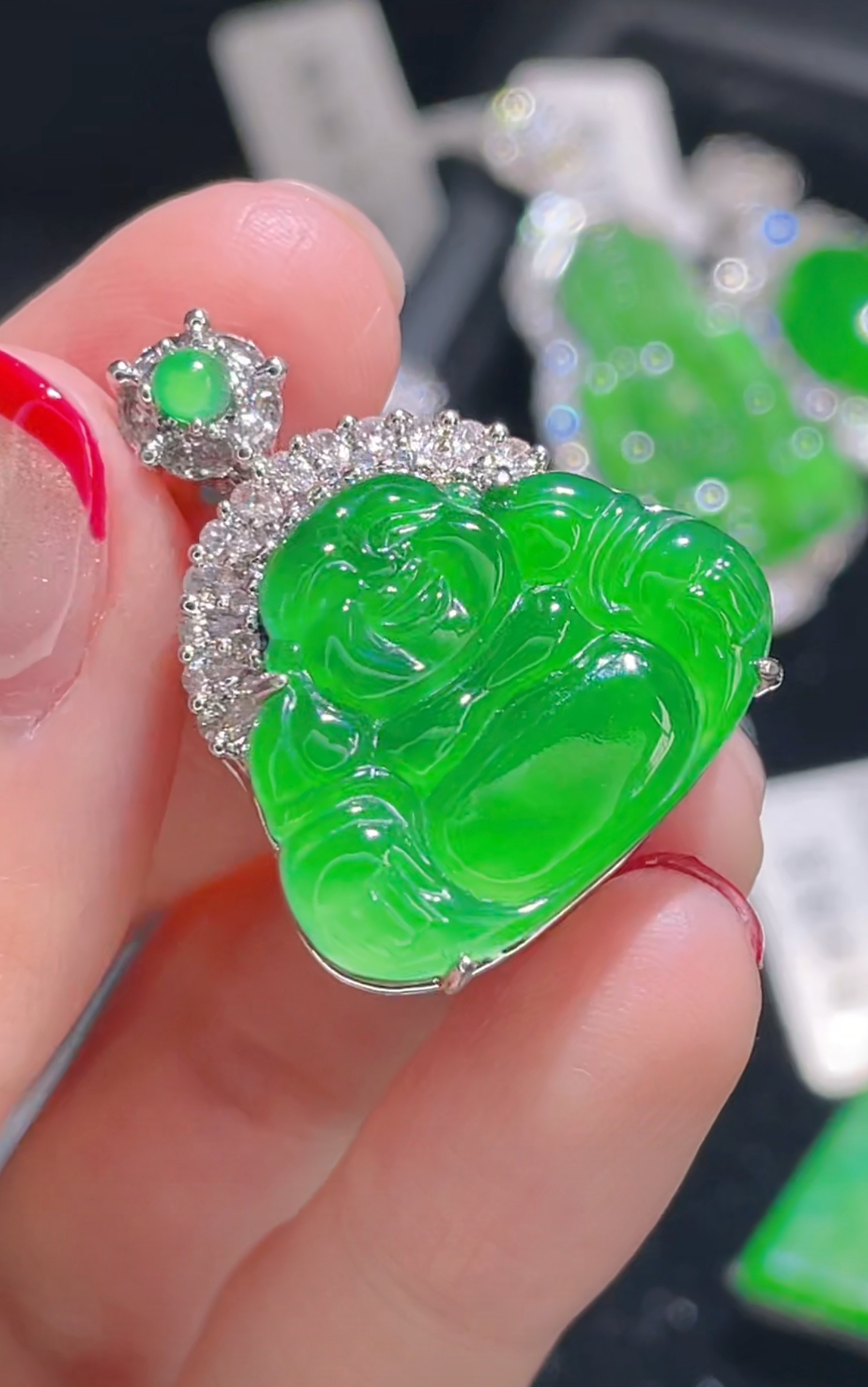 天然翡翠A货满绿翡翠佛公吊坠