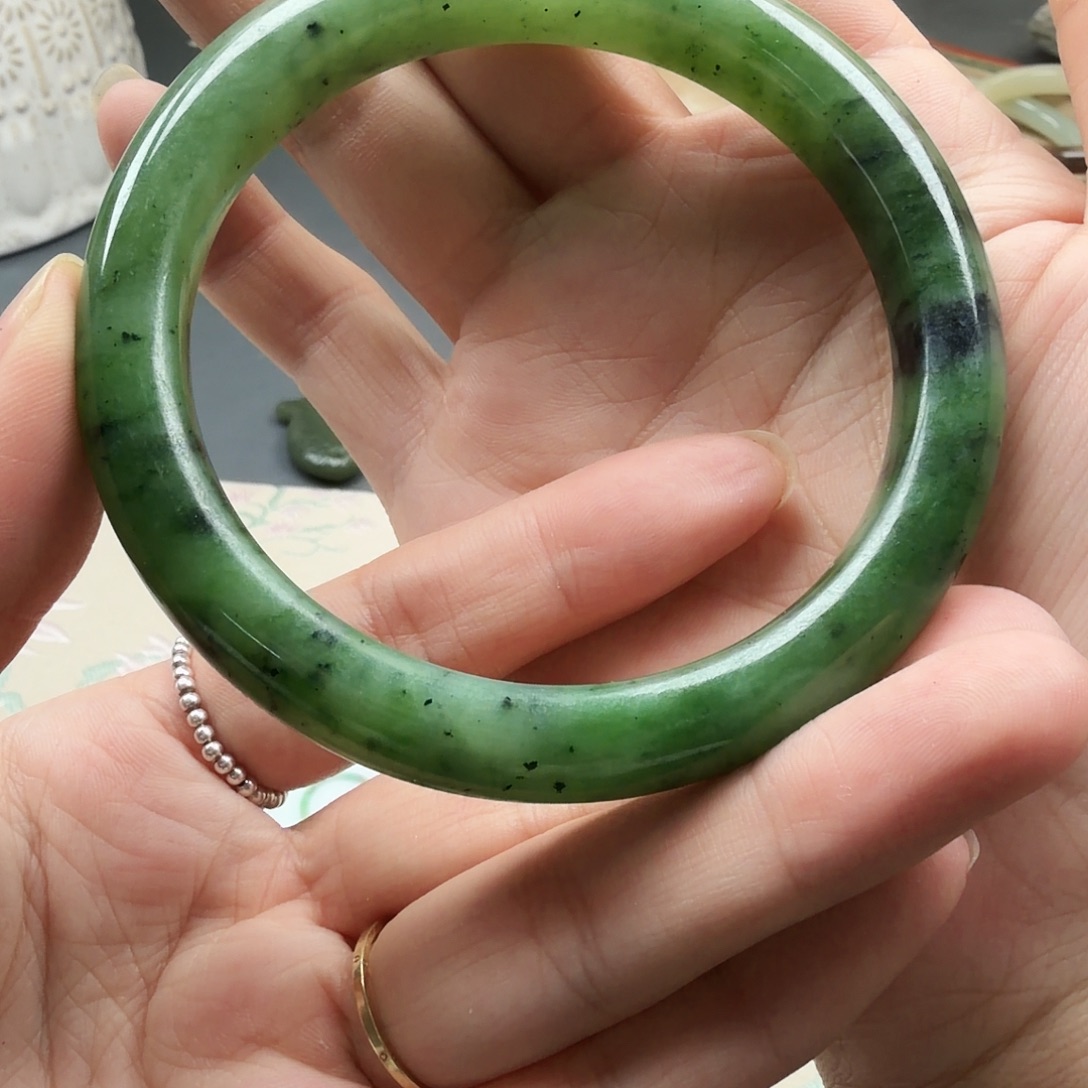 和田玉未镶嵌手镯34