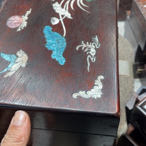 木盒子111111111111111