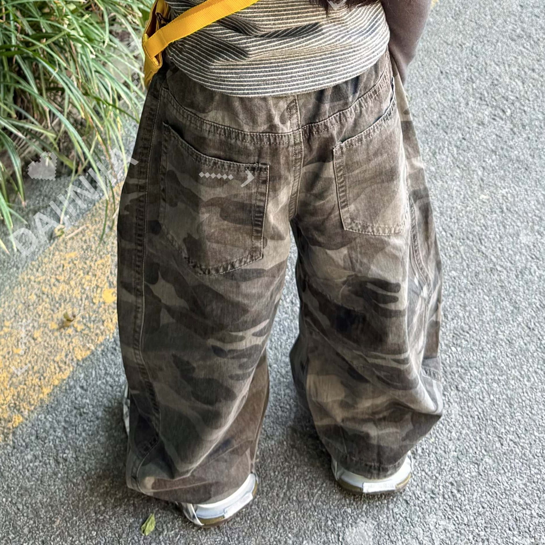 【清仓专用】款时髦迷彩裤洋气宽松高街棉感男女童户外潮裤