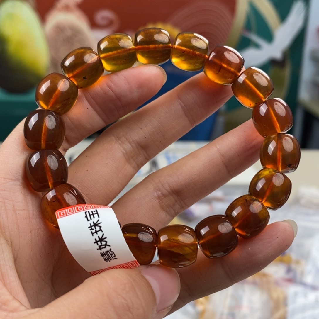 未镶嵌琥珀珠宝奇石