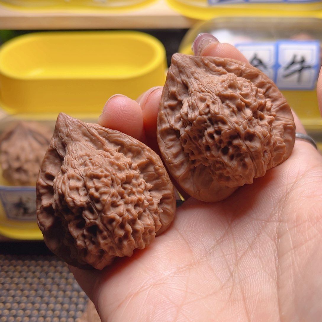 文玩核桃把件朱雀