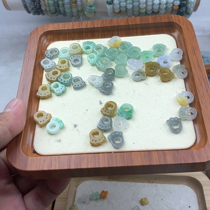 翡翠未镶嵌吊坠(不含链)猫爪提溜任挑