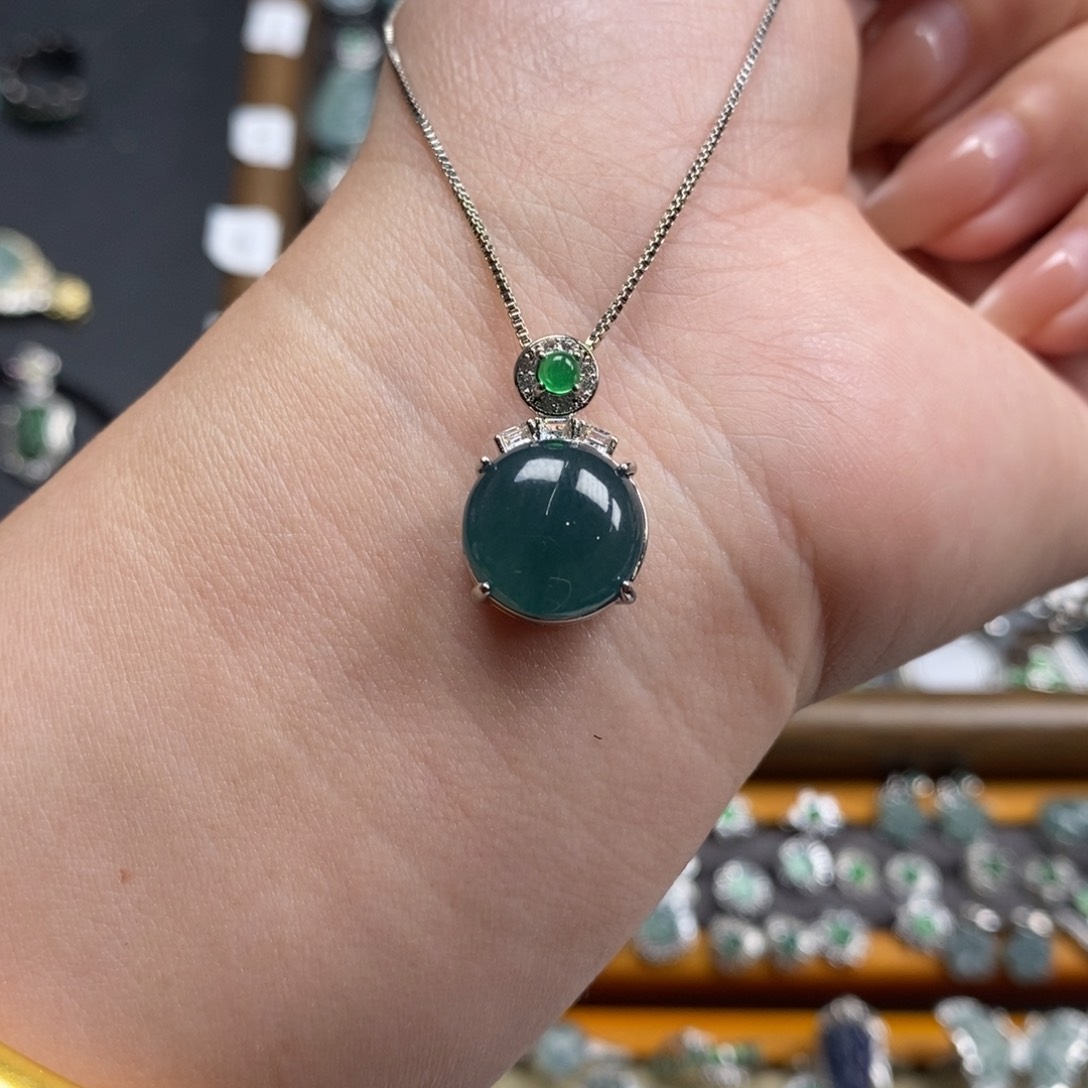 未镶嵌挂件翡翠翡翠