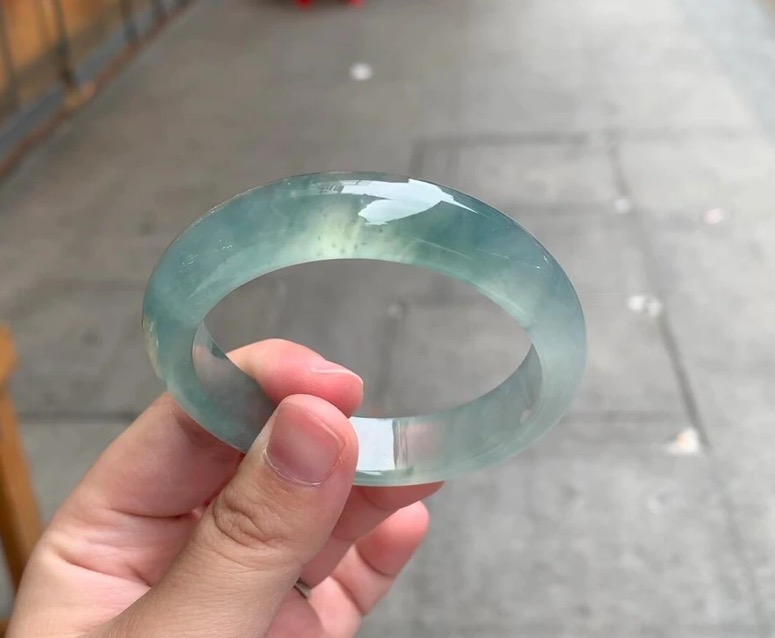 手工高档饰品时尚女王冰透女款