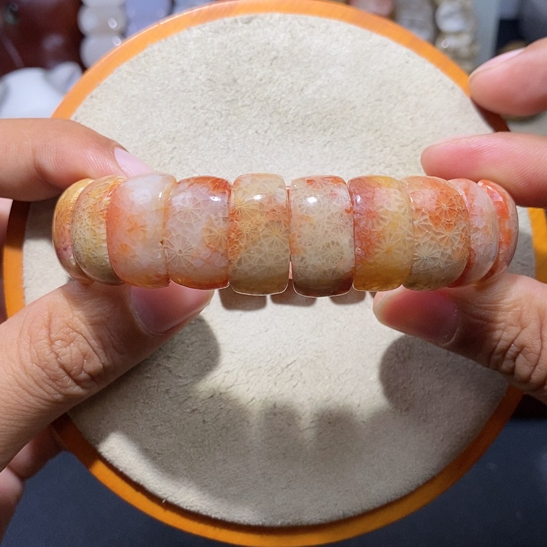 硅化珊瑚（珊瑚玉）手串未镶嵌冰蕾丝98