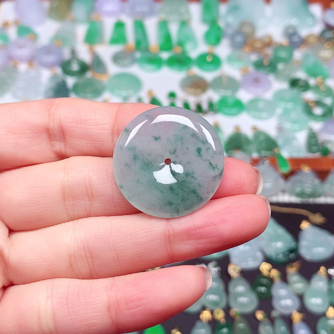 翡翠颈饰未镶嵌天然翡翠A货