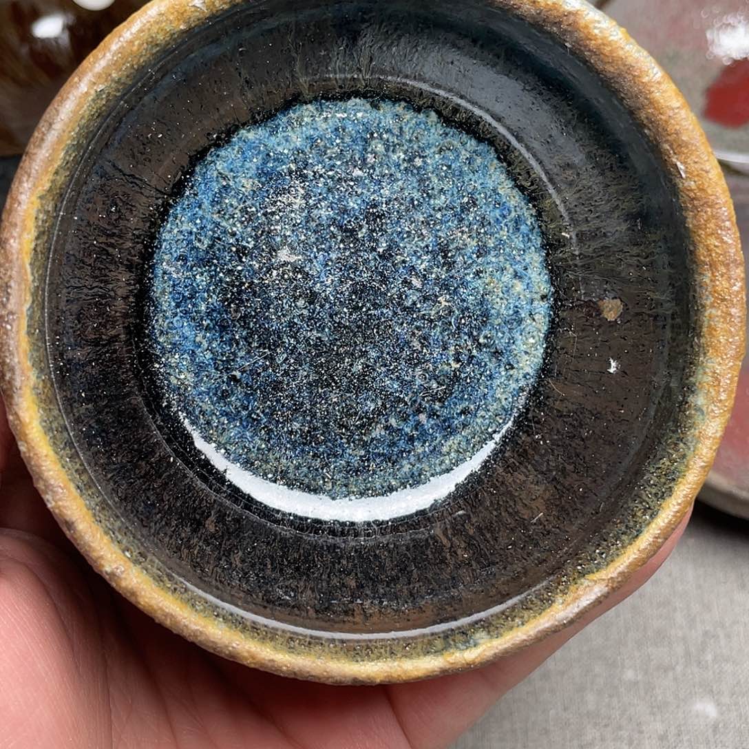 茶盏龙窑柴烧落灰特色