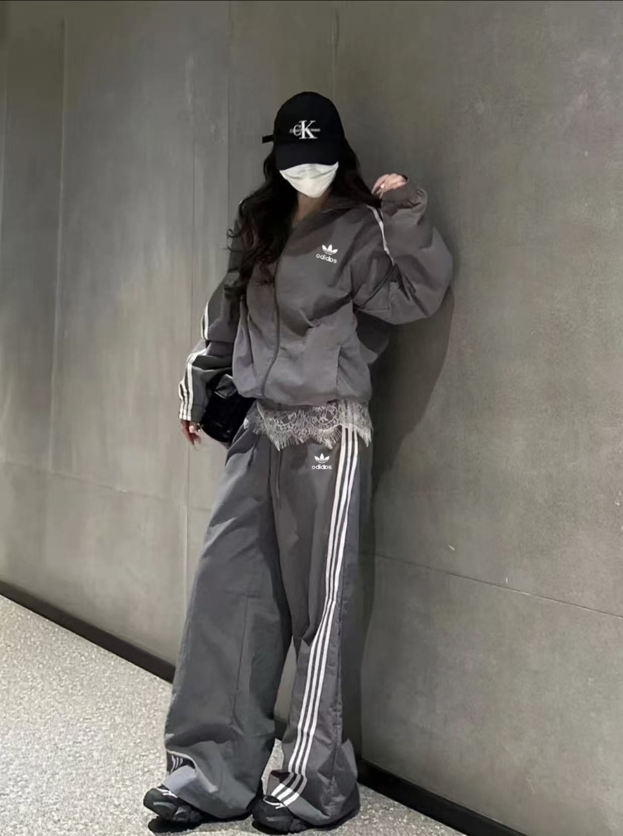 【商场撤柜】扭扭裤运动套装宽松版型 情侣款立领外套+裤子 两件套