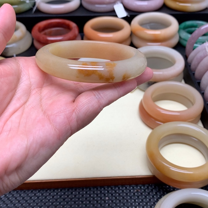 石英质玉手镯未镶嵌?***?