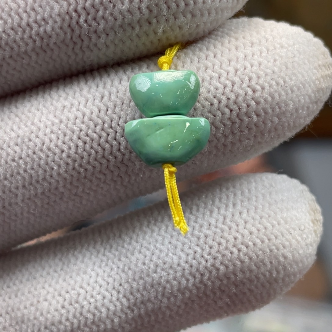 绿松石未镶嵌挂件