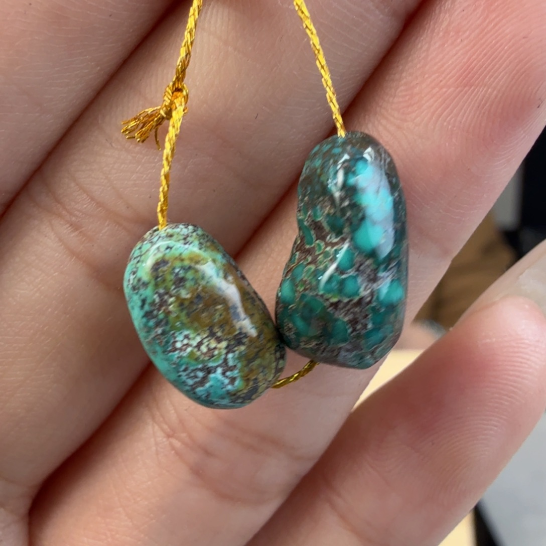 绿松石未镶嵌珠宝奇石