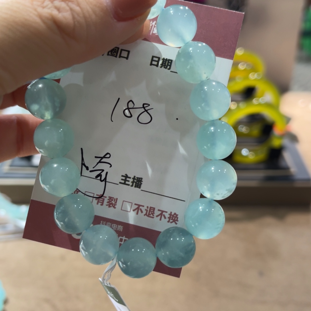 蛇纹石玉手镯未镶嵌小***笑