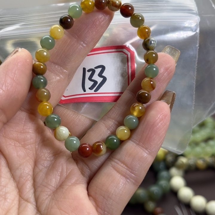 蛇纹石玉未镶嵌手链