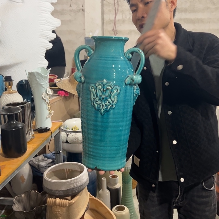 摆件高度45厘米口径10厘米微瑕捡漏针眼