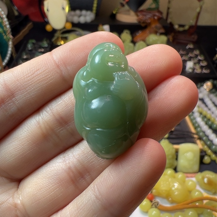 和田玉（碧玉）颈饰未镶嵌