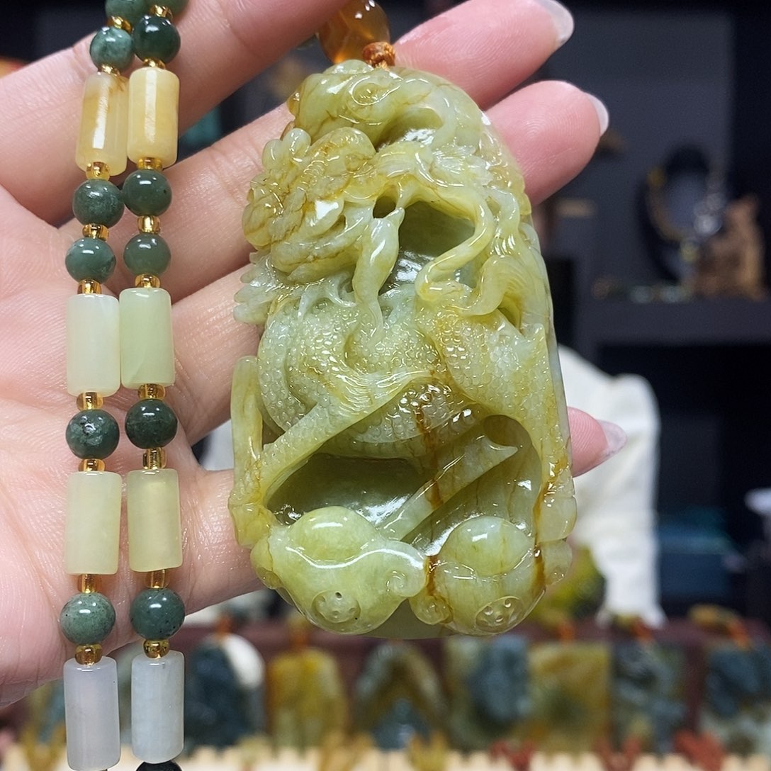 未镶嵌岫玉挂件吊坠项链