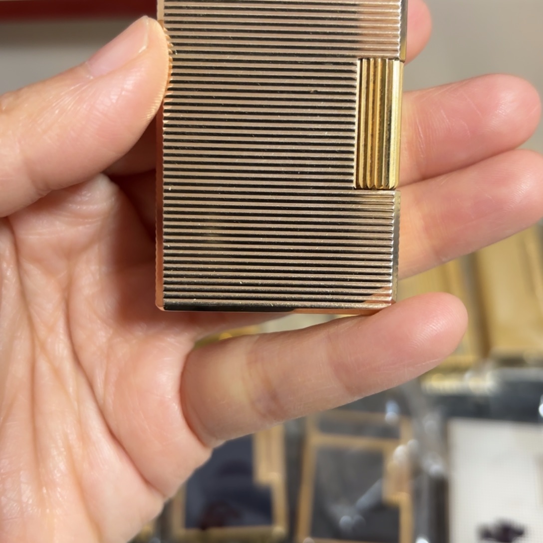 都登卡中古打火机