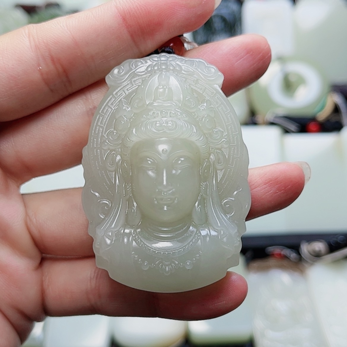 【闪购商品】颈饰未镶嵌和田玉