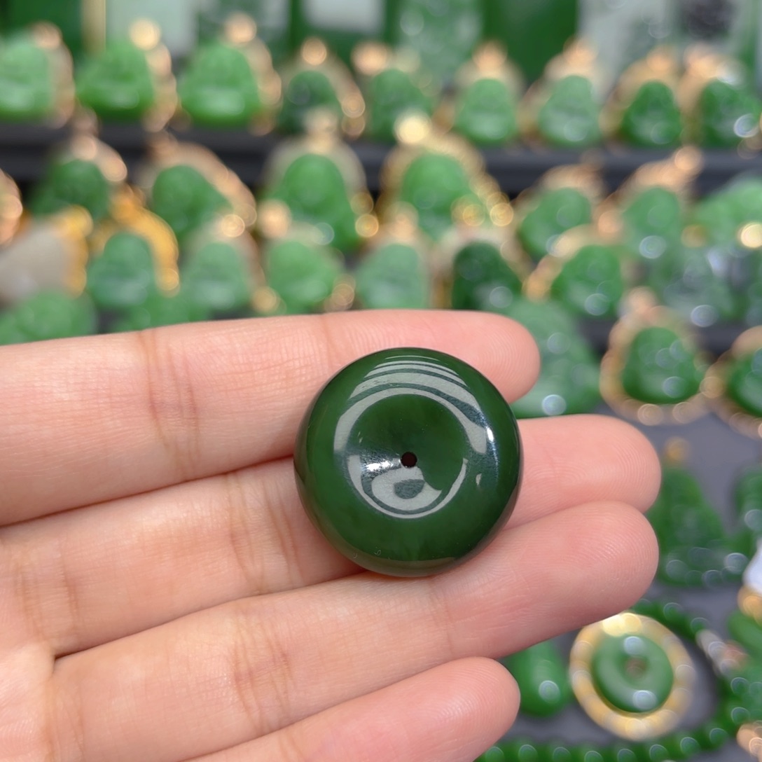 颈饰未镶嵌和田玉（碧玉）25m编绳