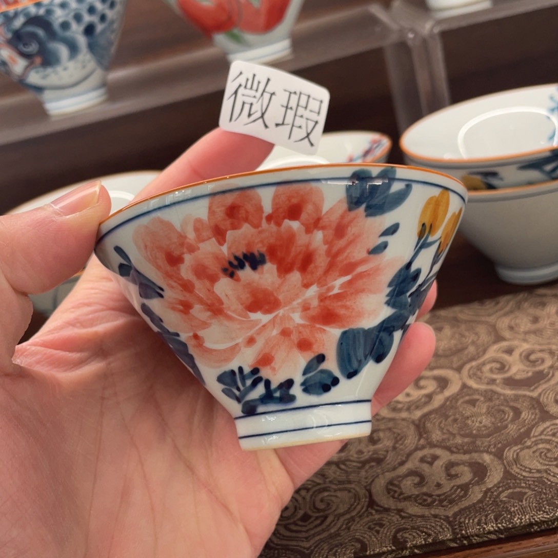 釉下手绘茶具微瑕