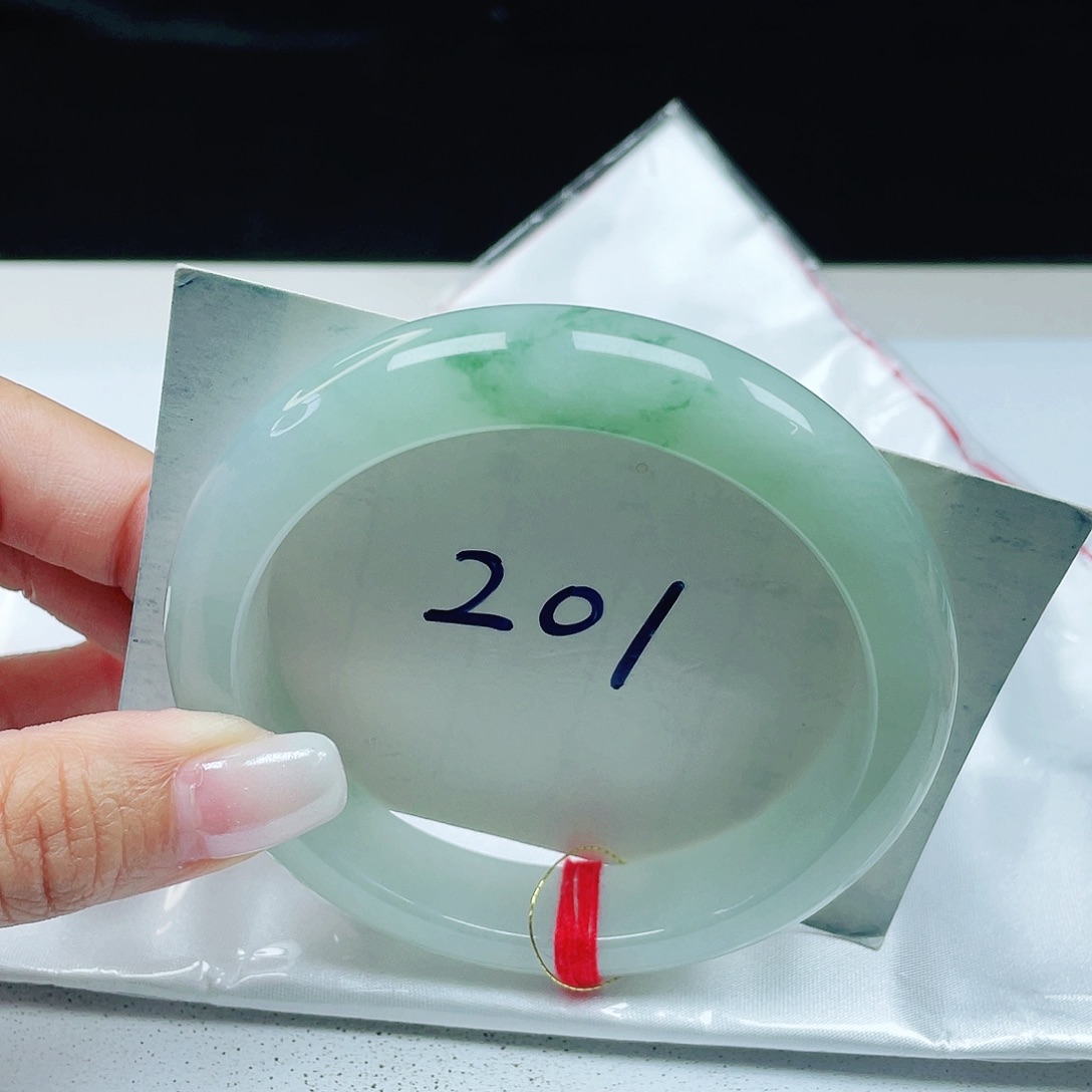 翡翠未镶嵌手镯 正圈61+