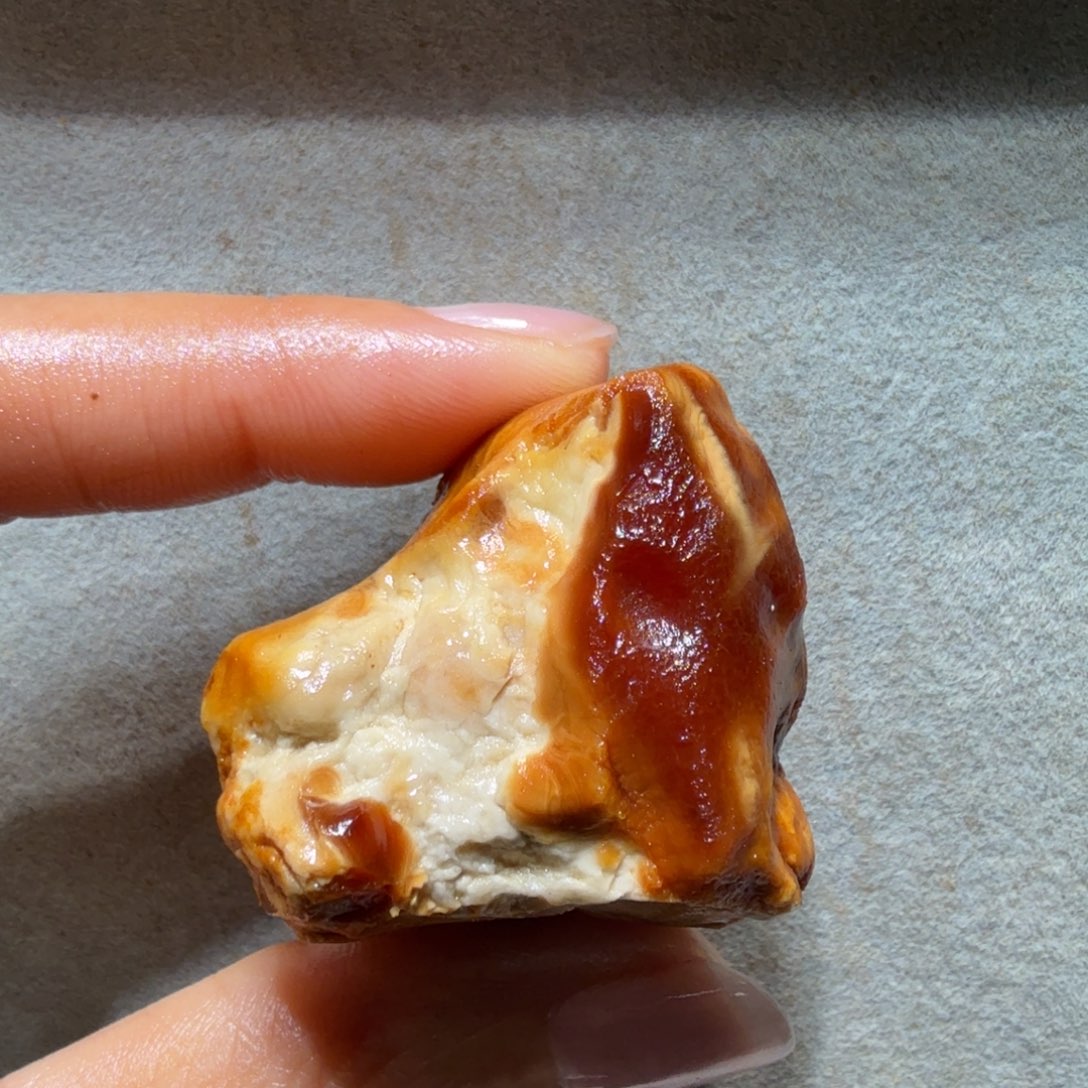 白***著定制琥珀未镶嵌专拍