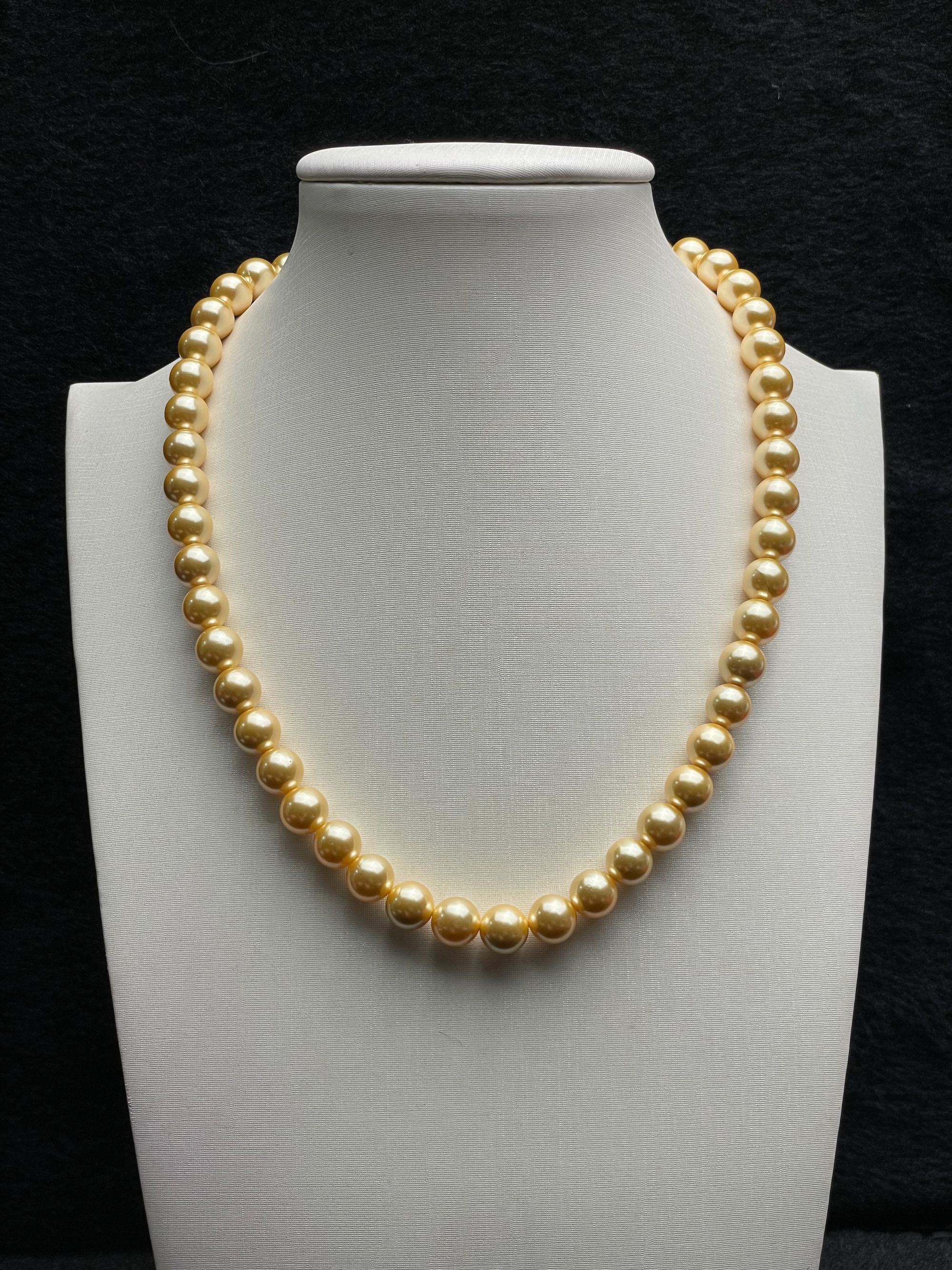 E5南洋8M项链珠宝推荐奇石