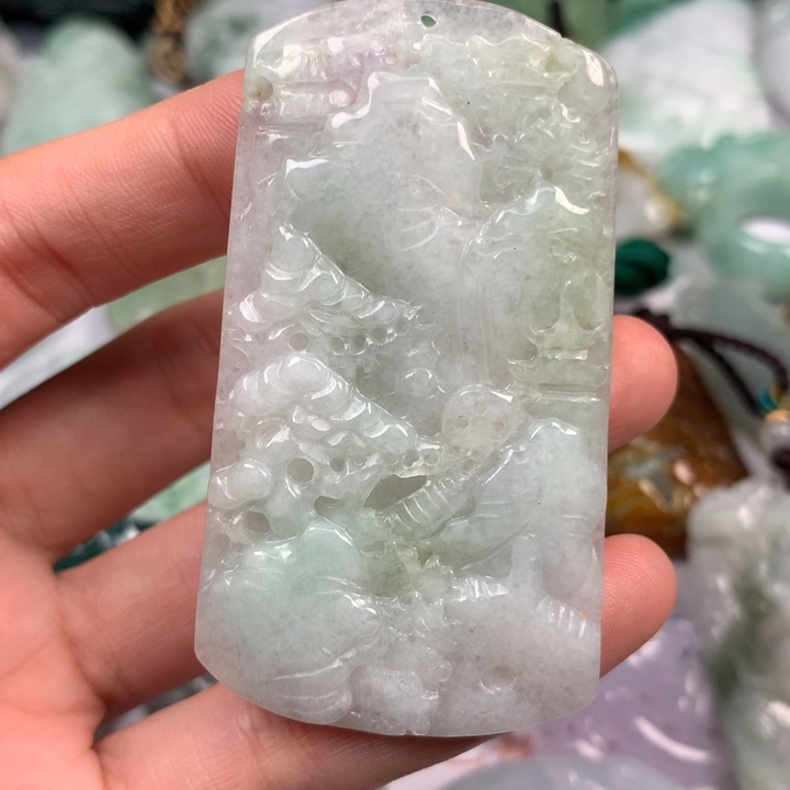 翡翠未镶嵌颈饰翡翠
